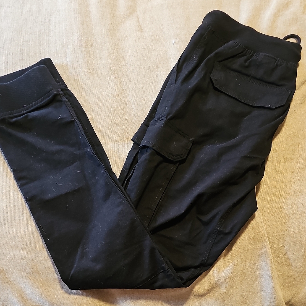 Womens Med Cargo Pants.